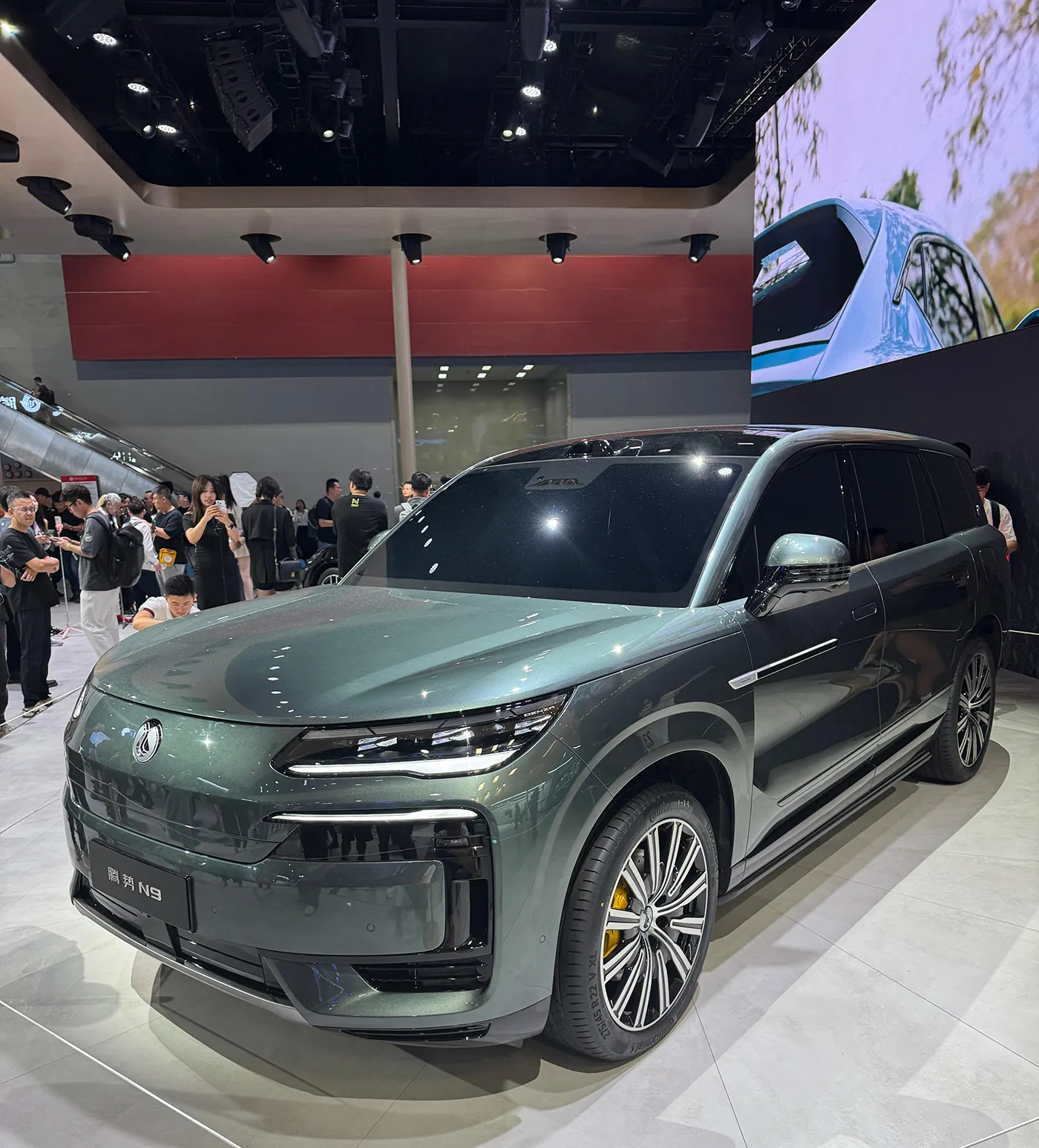 Denza N9 Black Warrior Edition s črnim zunanjim kompletom uradno razkrit - zdaj je na voljo za nakup
