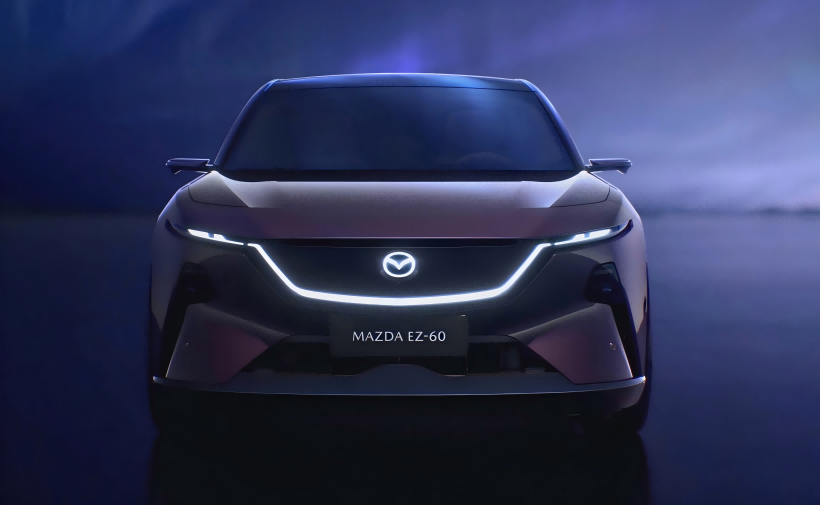 Uradne slike Mazde Ez - 60. Zasnova je izjemno futuristična. Prvi prvenec bo debitiral 23. aprila.