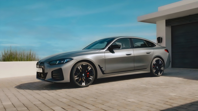 Ali lahko novi BMW I4 M60 detronira svoj M3? Uradne slike novega modela, ki je bila objavljena, z največjo močjo se je povečala na 601 konjskih moči.