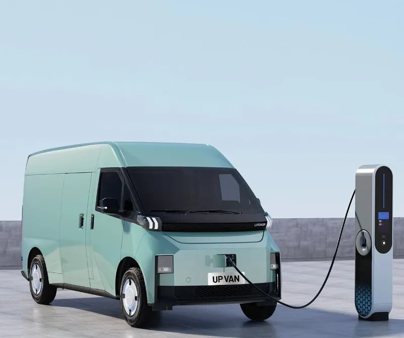 Komercialni kombi UPOWER z visoko zmogljivostjo nakladanja